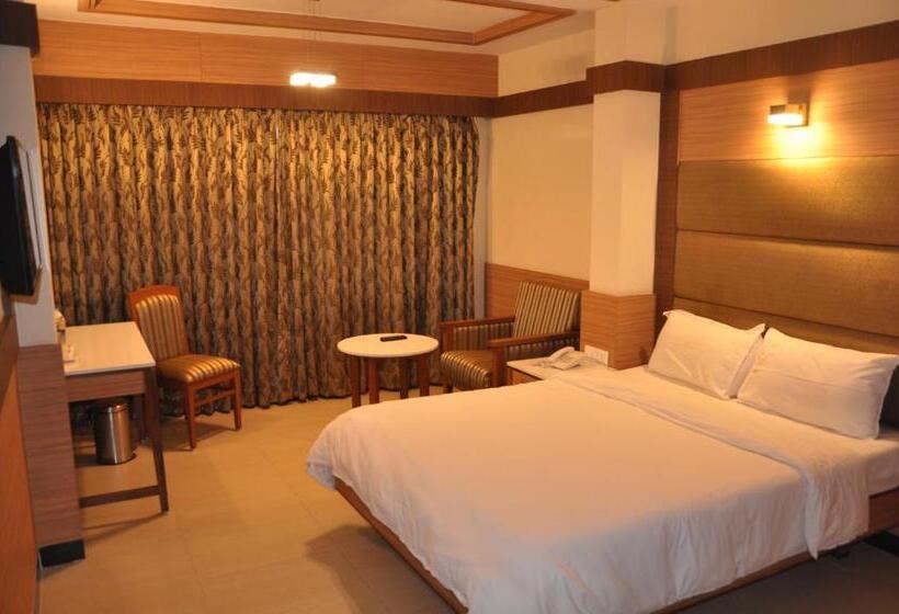 Standard Studio, Sms Grand Inn