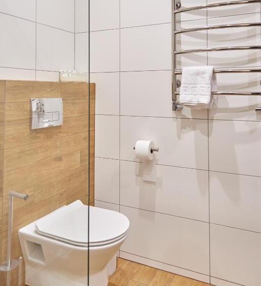 חדר סטנדרט, Korona