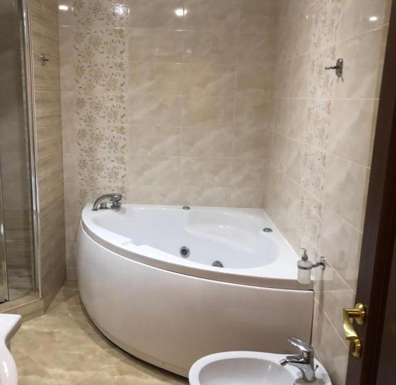 Suite with lake view, Motel Kurortnyy & Spa