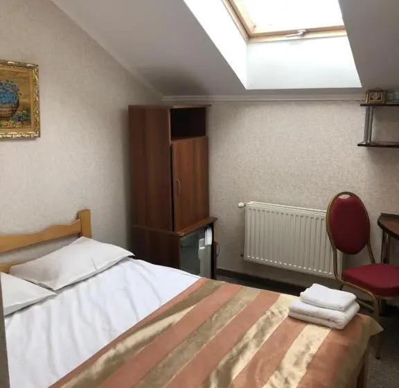 エコノミールーム, Motel Kurortnyy & Spa