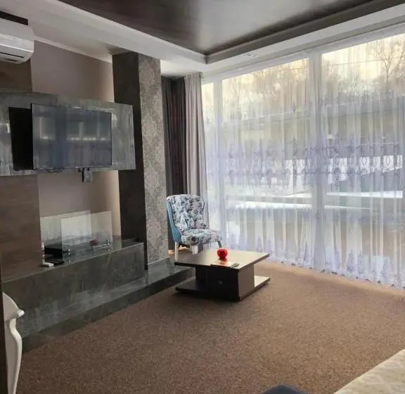 １ベッドルームのデラックスアパートメント, Motel Kurortnyy & Spa