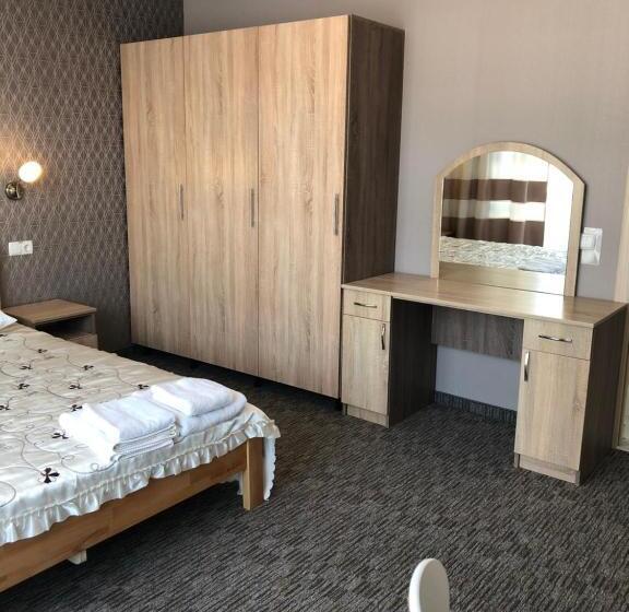 Апартаменты Deluxe 1 Спальня, Motel Kurortnyy & Spa