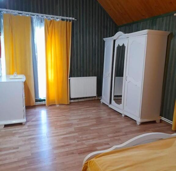 בית, חדר שינה 1, Barlogul Ursilor Lepsa