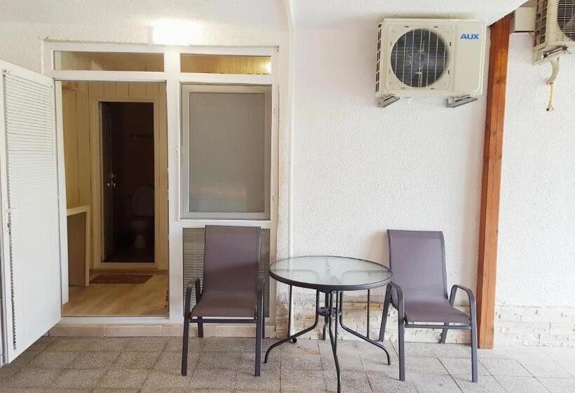 スタンダードルーム, Villa Rusto