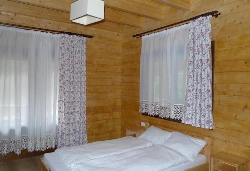 套房, Pensiunea Mihaiu Sasului