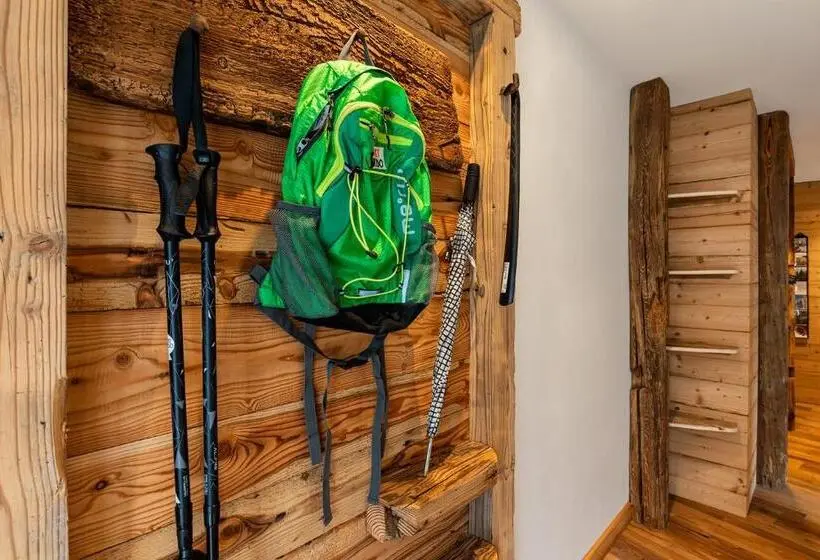 スタンダード４人部屋, B&b Sot L Agner   Ospitalità Diffusa Conca Agordina