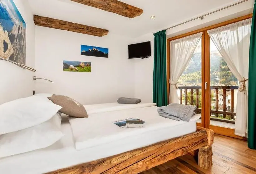 スタンダード４人部屋, B&b Sot L Agner   Ospitalità Diffusa Conca Agordina