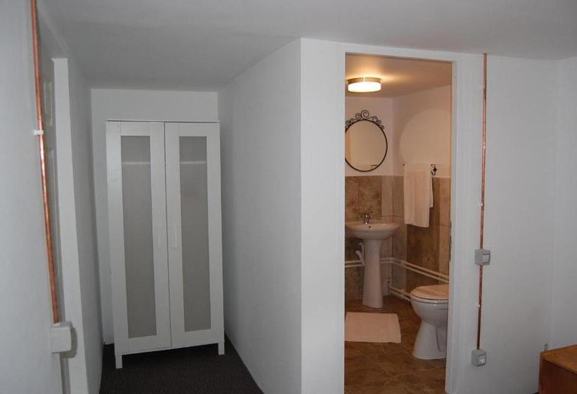 4인용 스탠다드 룸, Complexul Turistic Cheile Butii