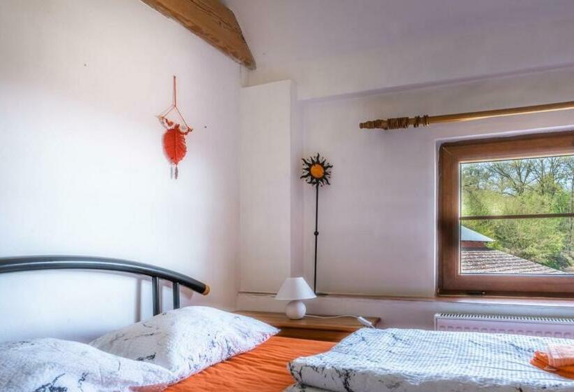 Номер Стандарт, Ranč červený Mlýn