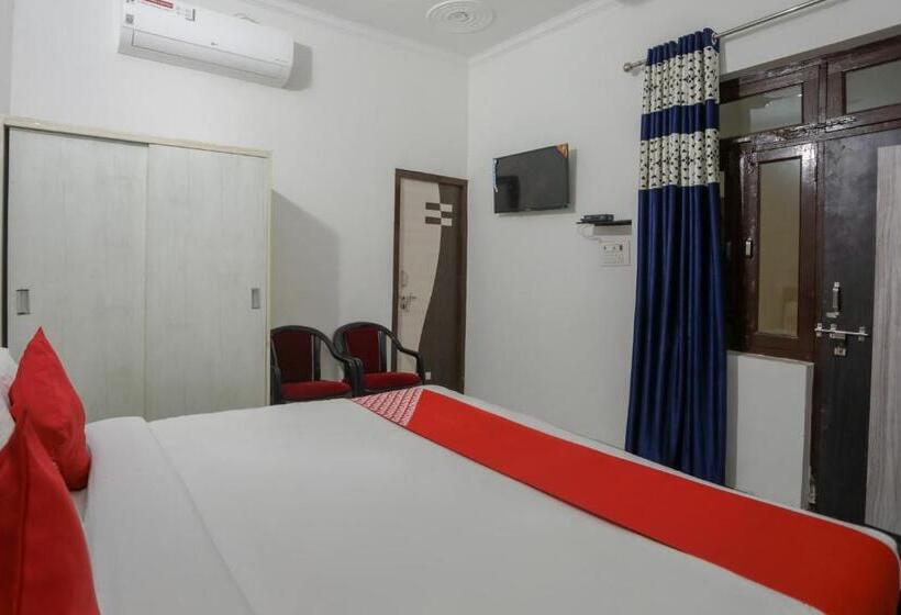 トリプルクラシックルーム, Aarush