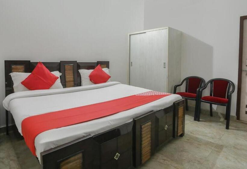 トリプルクラシックルーム, Aarush