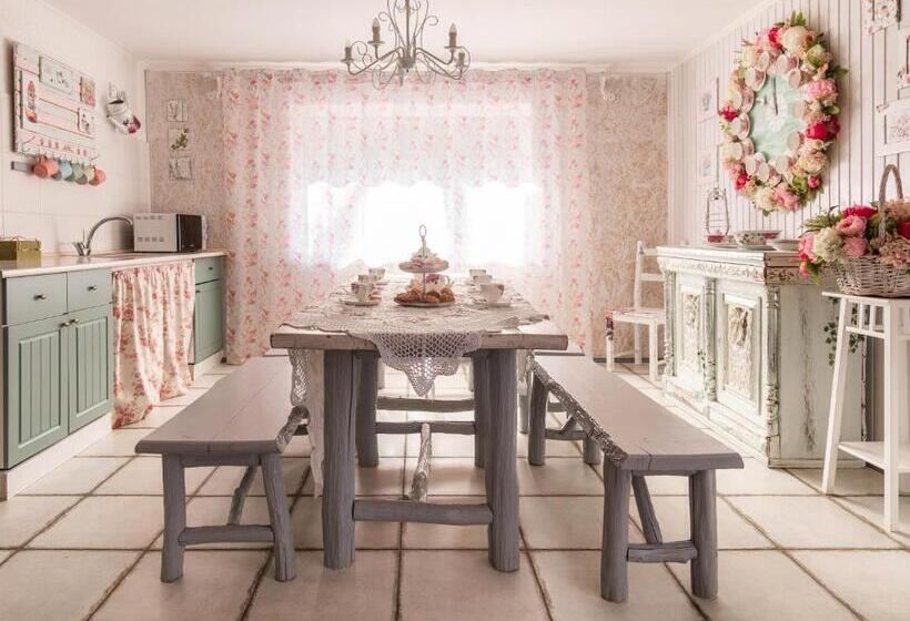 בונגלו משפחתי, Yagoda Malina