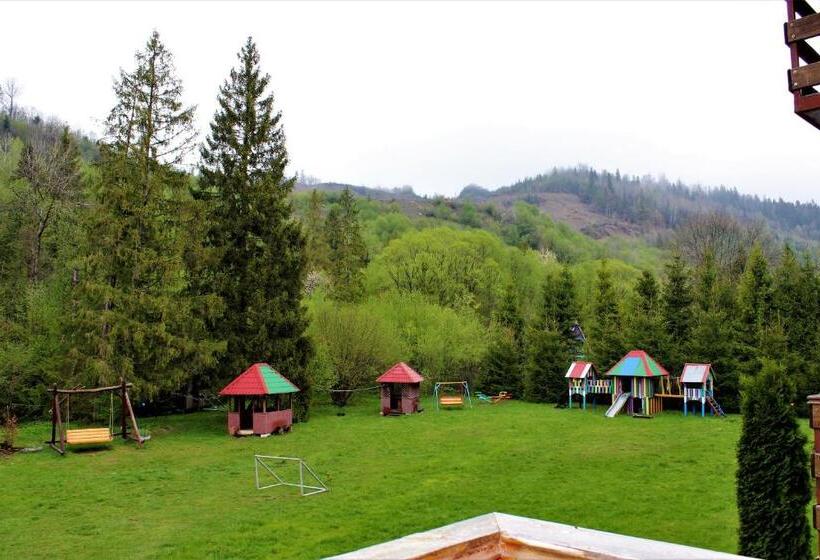 Rahat Oda, три брати