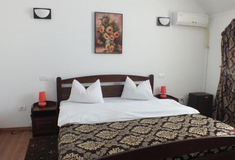 דירת חדר, Hanul Cocosul