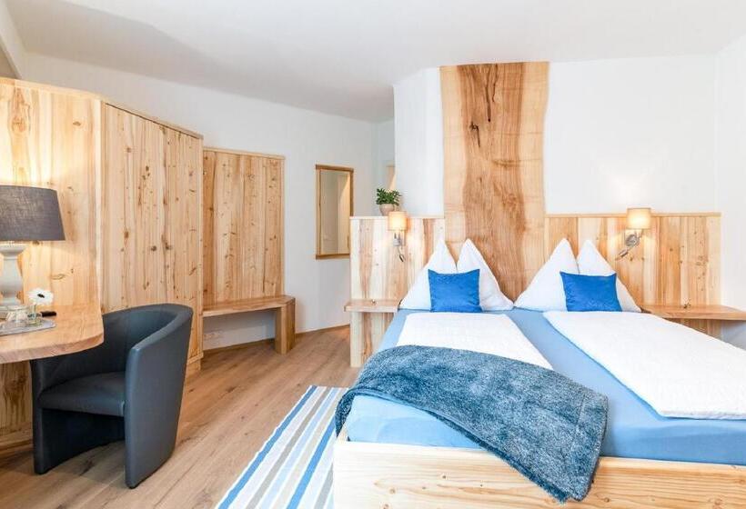 スーペリアールーム, Pension Grasl