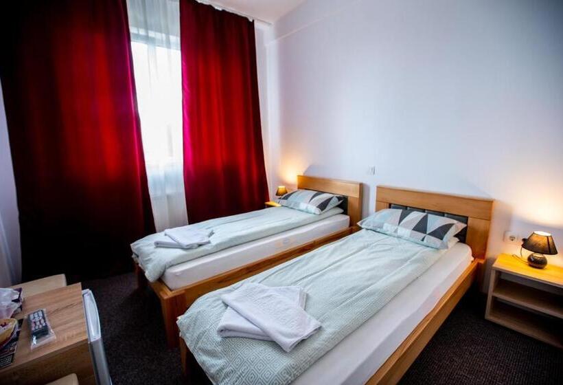 Номер Стандарт, Pensiune Perla