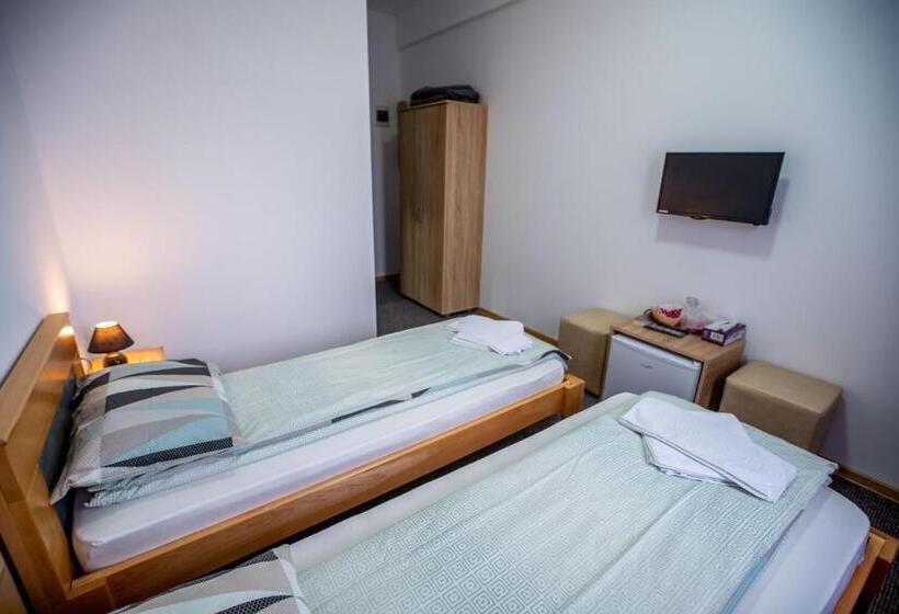 Номер Стандарт, Pensiune Perla