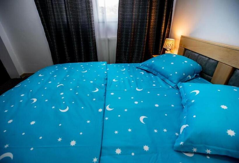 Стандартный Номер Кровать Кинг, Pensiune Perla