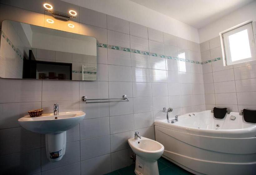 Стандартный Номер Кровать Кинг, Pensiune Perla