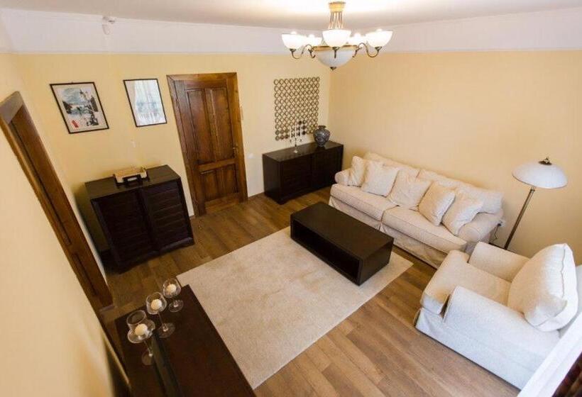 Апартаменты Deluxe 1 Спальня, Vila Anna