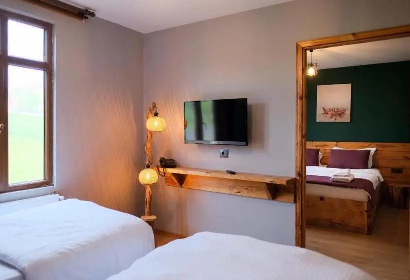 スイート（家族用）, Zeyti̇ndali Yayla Otel