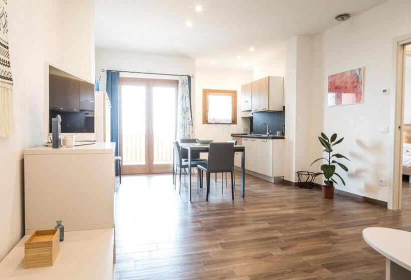 발코니가 있는 스위트, Agriturismo Riva Dei Coz