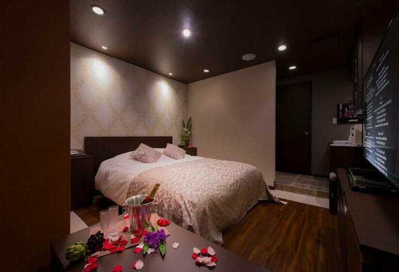 标准间, Eldia Machida  Adult Only