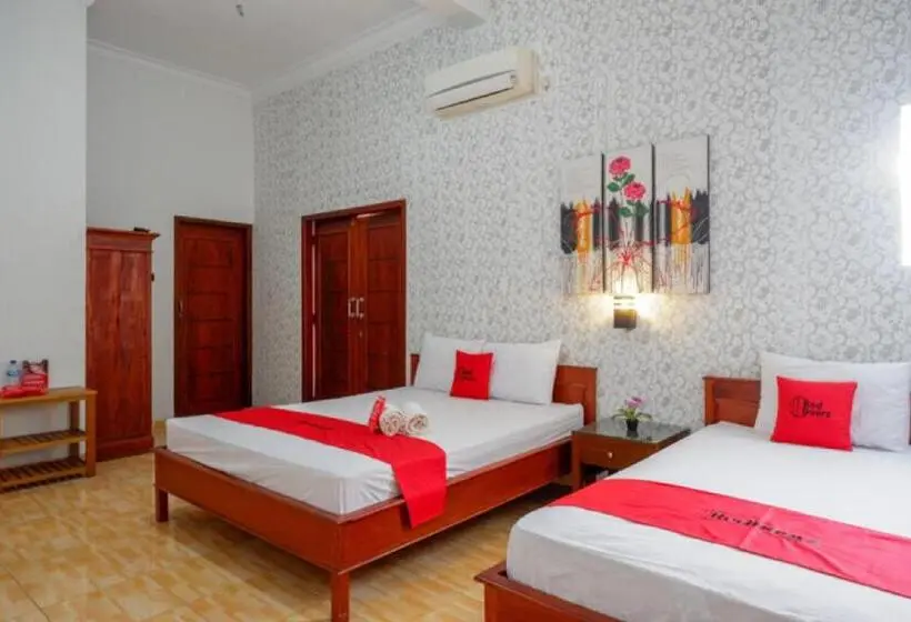 ファミリールーム, Reddoorz Syariah Near Kawasan Sam Poo Kong 2