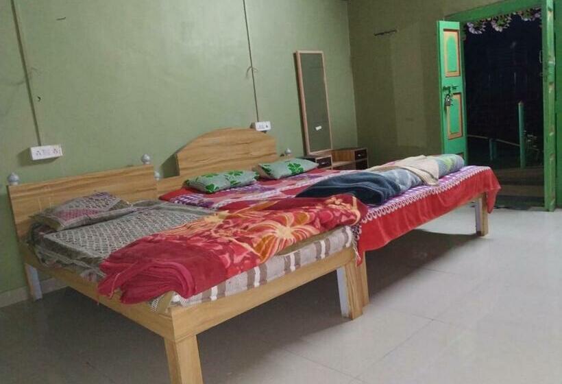 Номер Deluxe Одноместный, Vamoose Kaas Hill Resort