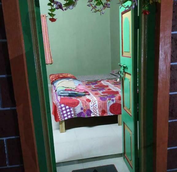 חדר דלוקס יחיד, Vamoose Kaas Hill Resort