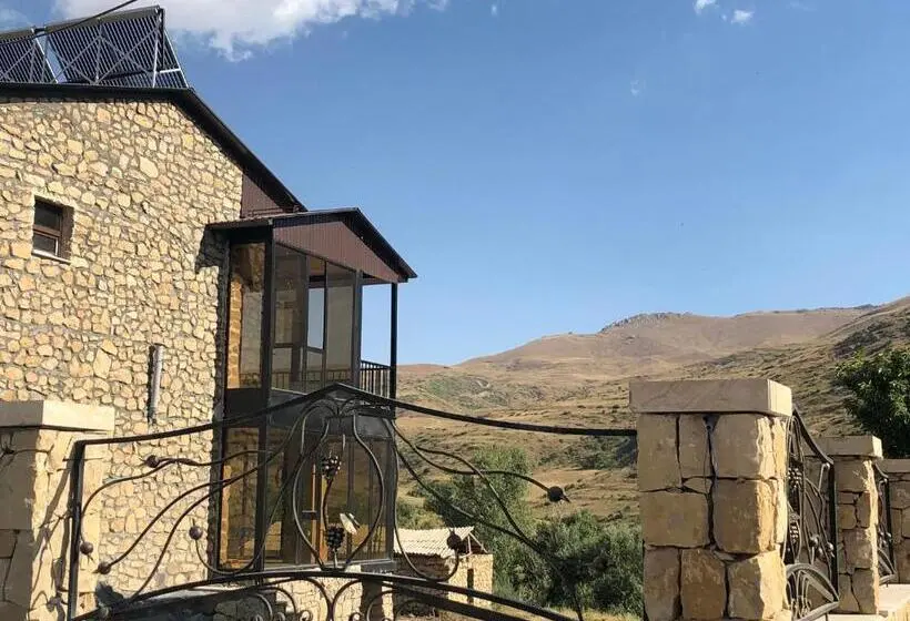 テラス付き１ベッドルームアパートメント, Gnishik Eco Lodge