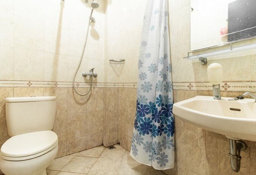 חדר סטנדרט, Reddoorz Near Bahu Mall Manado