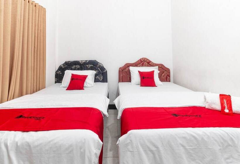 חדר סטנדרט, Reddoorz Near Bahu Mall Manado