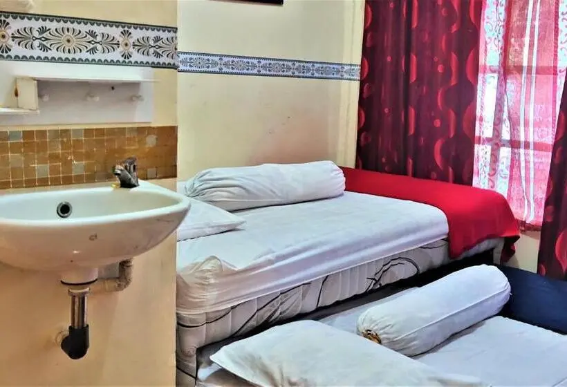 デラックスルーム, Katawa Guest House Syariah