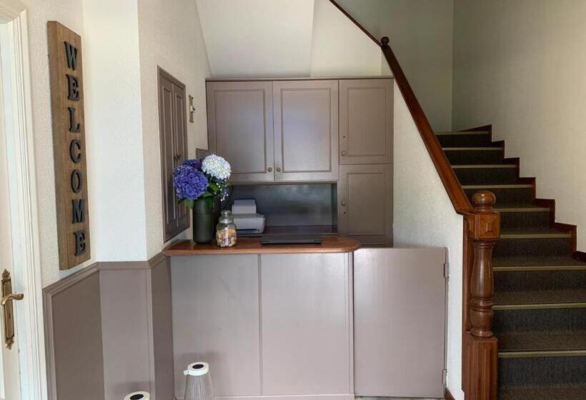 Номер Стандарт, San Marcus