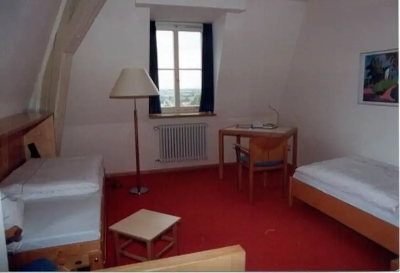 スタンダードトリプルルーム, Tagungshaus Reimlingen