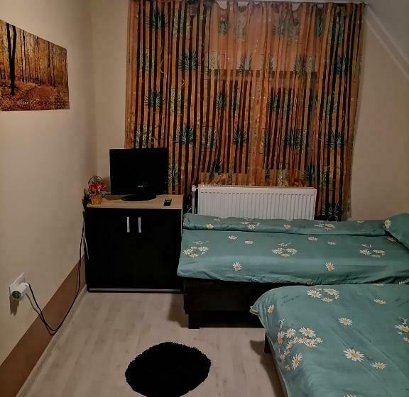 Номер Стандарт Трехместный, Pensiunea Melissa