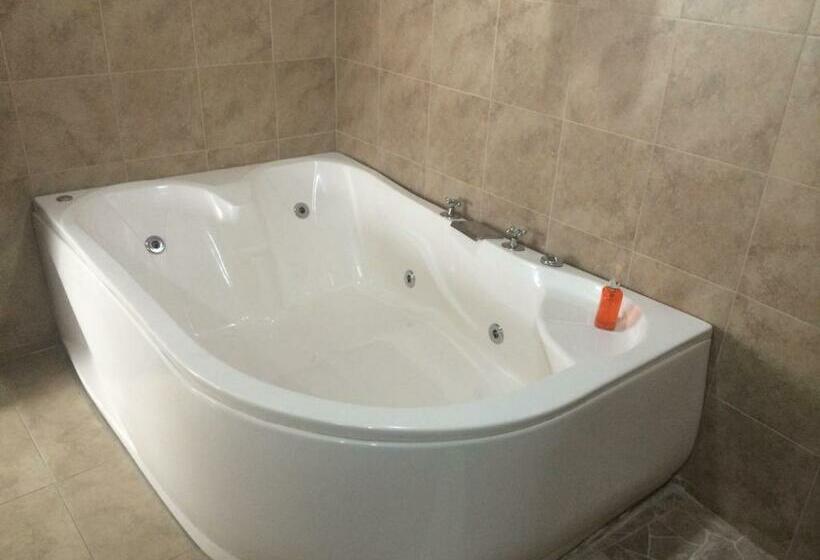 סוויטה אקזקיוטיב, Casino Internacional