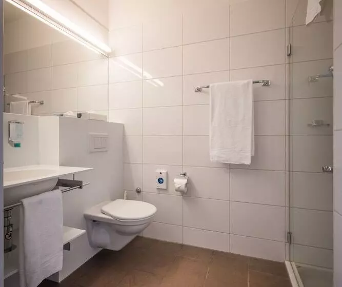Standardzimmer, Arcade