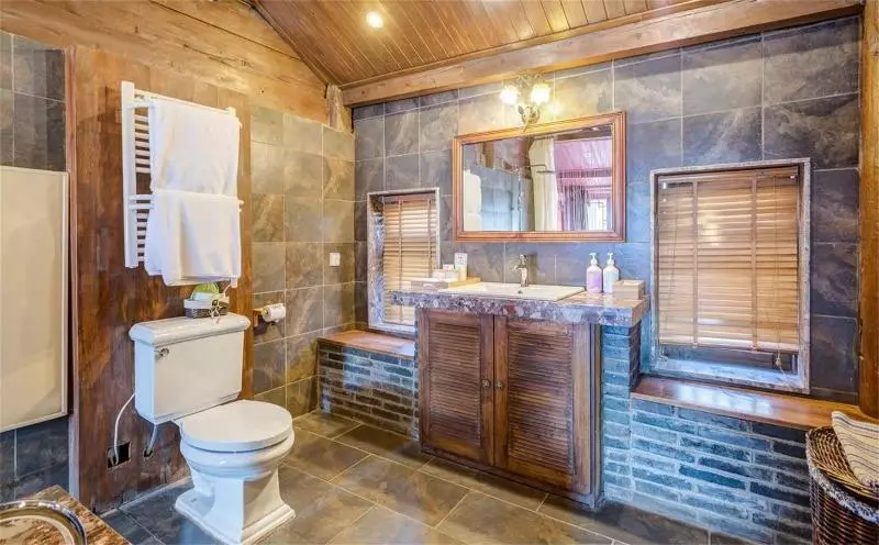 スイート, Blossom Hill Inn Lijiang Neverland