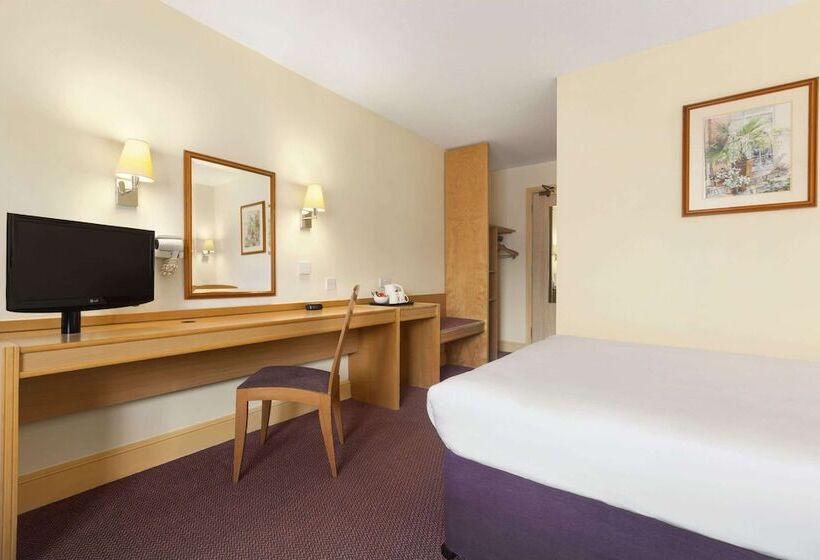 غرفة بيزنس, Days Inn By Wyndham Sevenoaks Clacket Lane