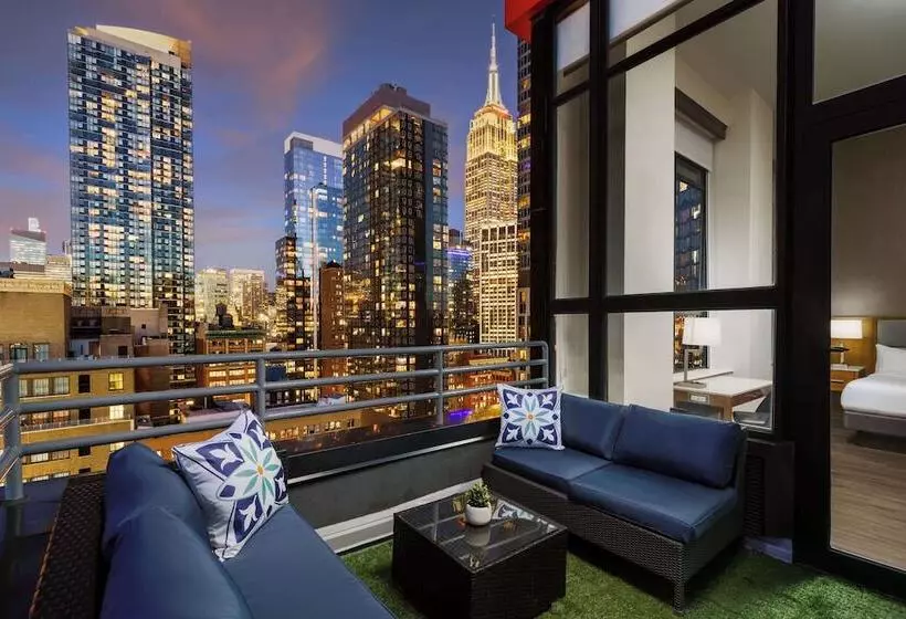 Penthouse Room