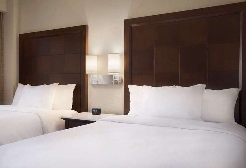 스위트, Embassy Suites By Hilton Fort Myers Estero