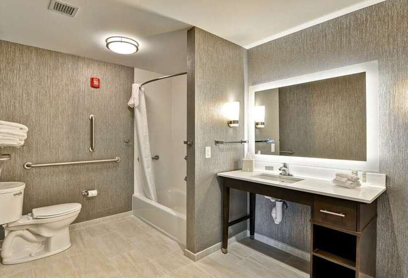 스위트 킹사이즈 침대, Embassy Suites By Hilton Fort Myers Estero