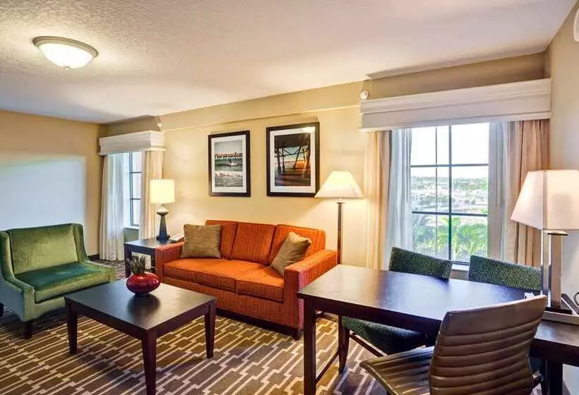 Sviitti, Embassy Suites By Hilton Fort Myers Estero