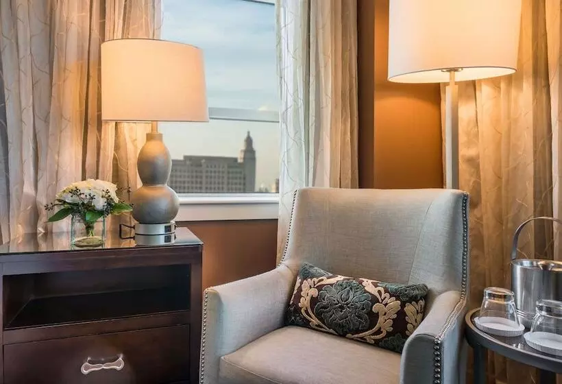 ダブルベッドスタンダードルーム, Hilton Baton Rouge Capitol Center