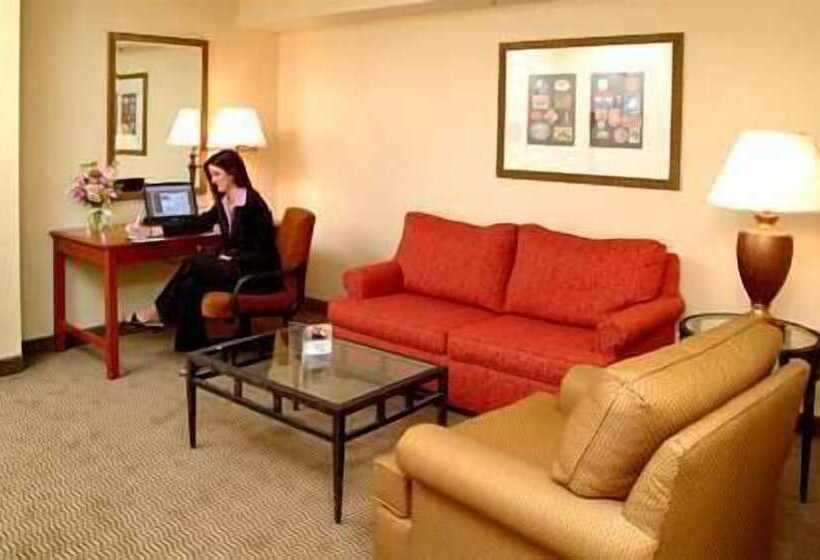주니어 스위트, Hilton Garden Inn Kankakee