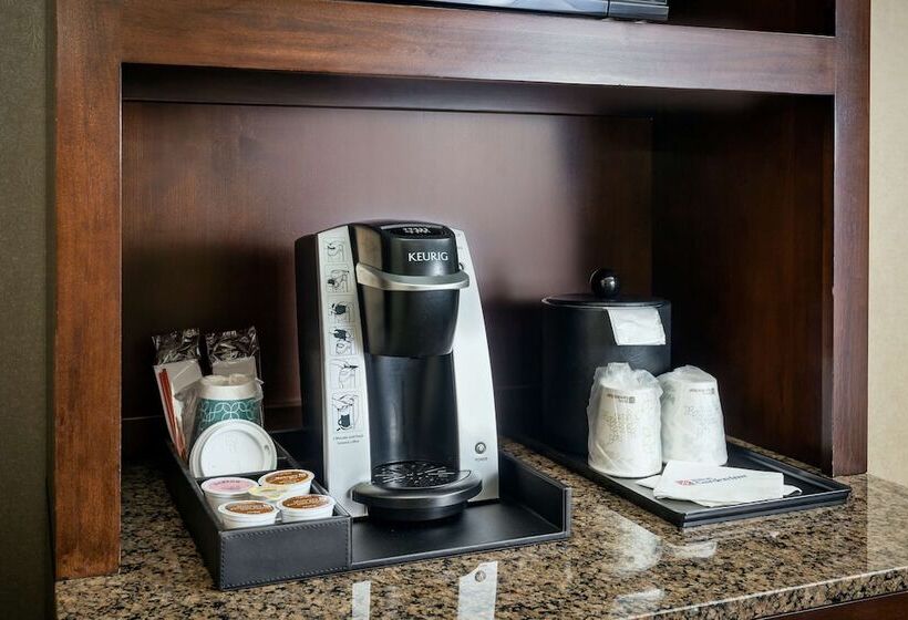 Номер Стандарт Двуспальная Кровать, Hilton Garden Inn Seattle  Issaquah