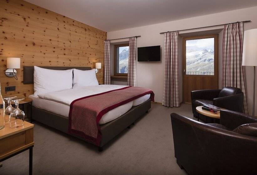 سوئیت جونیور با چشمانداز کوهستان, Riffelhaus 1853