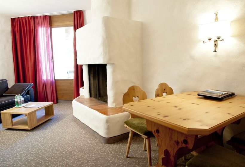 패밀리 아파트, Rosatsch